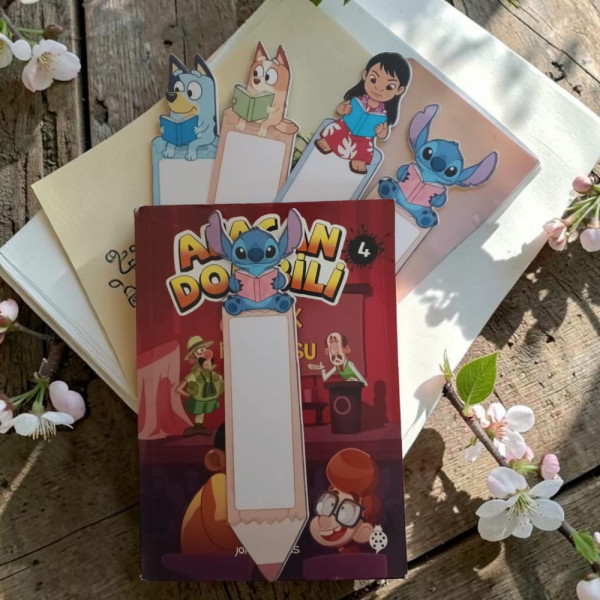 Kitap Okuyan Sevimli Dostlar Kalem Şekilli Çocuk Kitap Ayracı kitap-okuyan-sevimli-karakterler-kursun-kalem-tasarimli-kitap-ayraci