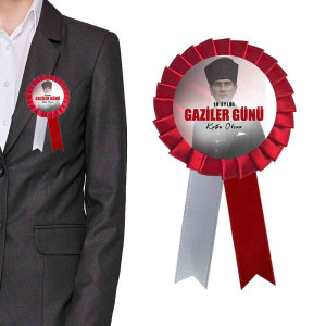 Gaziler Günü Kokartı | Kalpaklı Atatürk Fotoğraflı 19 Eylül Yaka Rozeti Gaziler Günü Kokartı | Kalpaklı Atatürk Fotoğraflı 19 Eylül Yaka Rozeti
