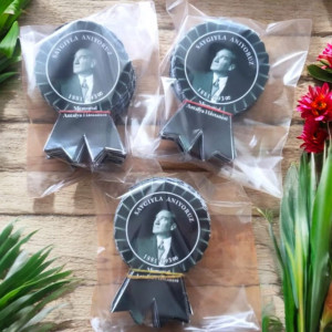 10 Kasım Etiketli Kokart | Atatürk Anma Günü Resmi Tören Aksesuarı 8'li 10 Kasım Etiketli Kokart | Atatürk Anma Günü Resmi Tören Aksesuarı 8'li
