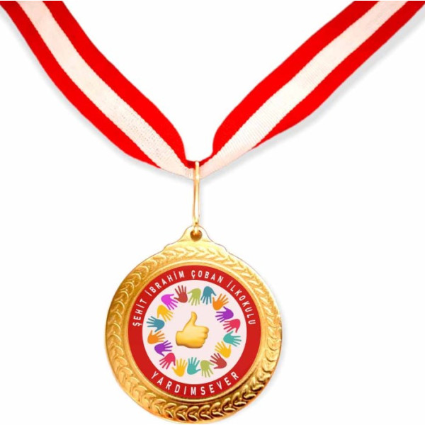 yardimsever-ogrenci-madalyasi-okul-sosyal-sorumluluk