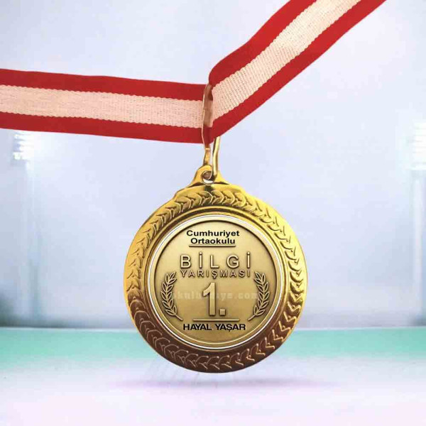 Kişiye Özel Bilgi Yarışması Başarı Madalyası Tasarımı altin-renkli-defne-dali-suslemeli-bilgi-yarismasi-birincilik-basari-madalyasi