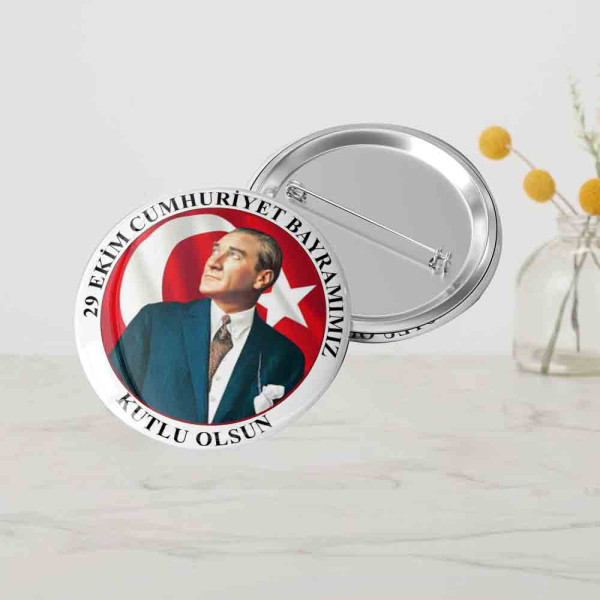 29-ekim-cumhuriyet-bayrami-rozet-turkiye-haritasi-metal